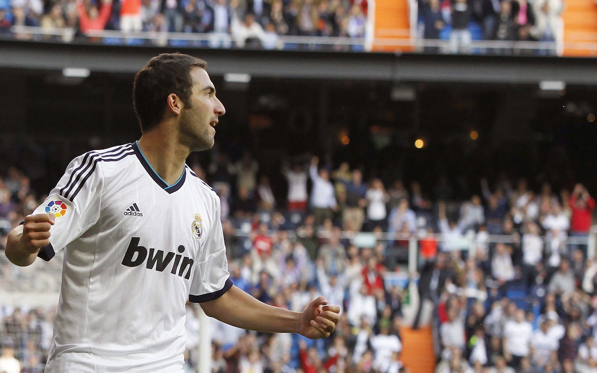 开云下载-主帅否认更衣室不和传闻，主帅更迭、失去最佳拍档