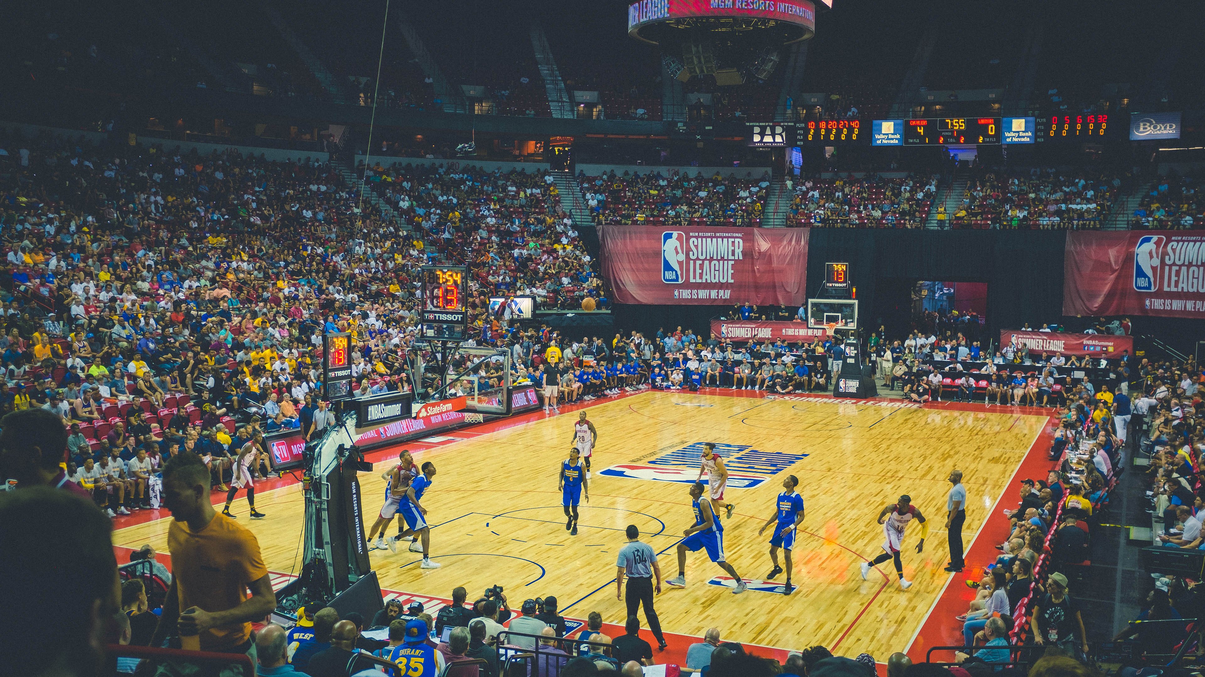 开云体育APP-篮网推出球员Q&amp;A街采系列，呈现场下真实一面，statmuse篮网